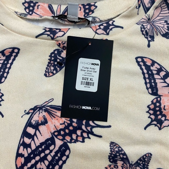 Butterfly Top - Picture 2 of 3